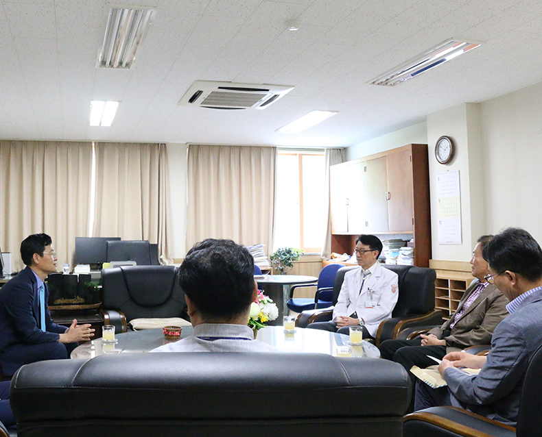 중앙신체검사소는 대구에 위치한 계명대 동산의료원을 방문해 위탁검사 관련업무 협의 등 병역판정검사의 정확성 강화를 위한 시간을 가졌다. (9월 7일, 계명대 동산의료원)