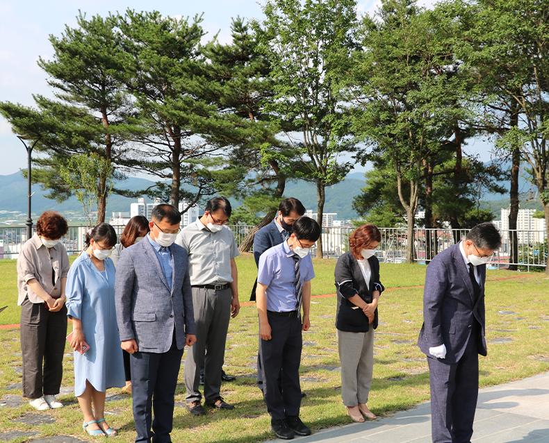 안전 대진단 김용두 사회복무연수센터 원장이 9일 주요 시설에 대한 안전점검을 하고 있다. (4월 9일, 사회복무연수센터)