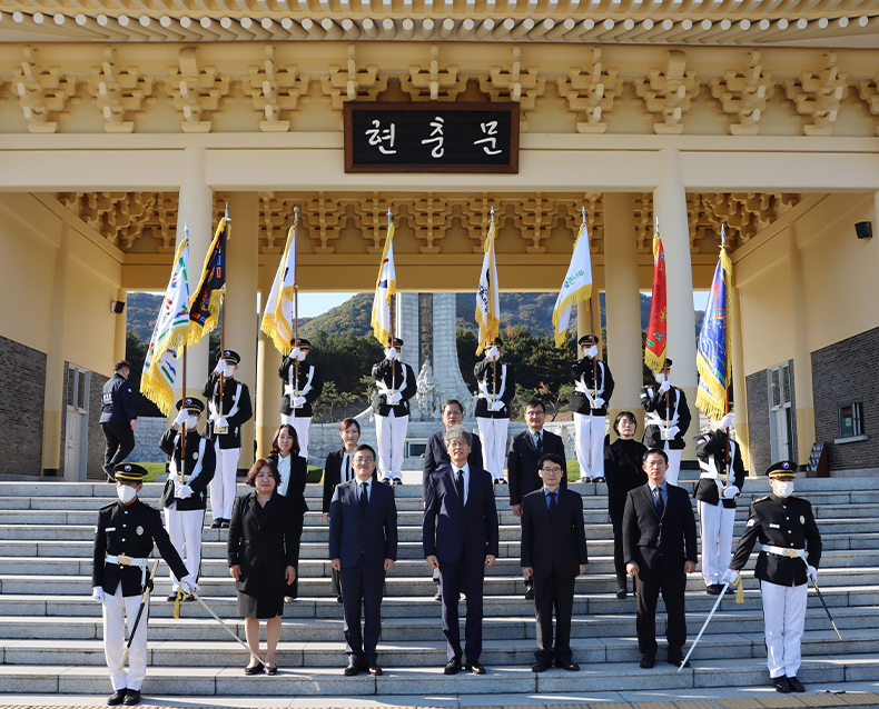 제3대 김형수 대체역 심사위원장 취임
                    제3대 김형수 위원장의 취임식을 개최했다. (10월 25일, 대체역 심사위원회)
                   