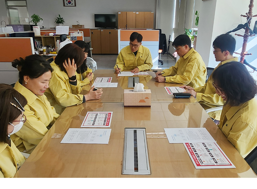 대체역 심사위원회는 직원 안전보호 및 비상상황시 대응요령 숙지를 위한 안전·보건간담회 및 비상대피훈련을 실시했다.
