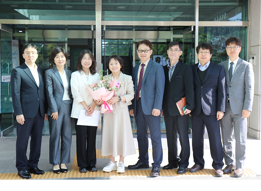 제40대 한순영 신임 부산울산지방병무청장이 7일 취임식을 가진 후 본격적인 업무에 들어갔다.