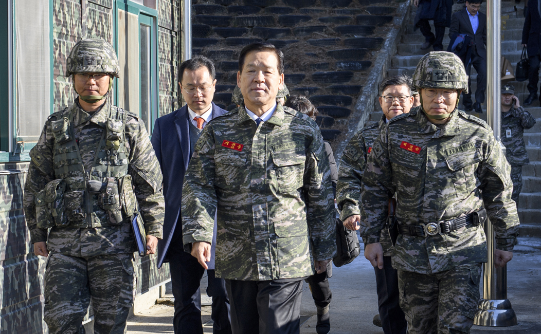 군병무청장 감사편지 행사장으로 이동하는 모습